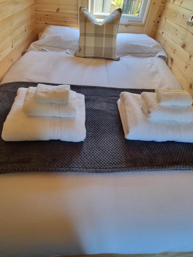 Caledonian Pod. In Caol, Fort William Ngoại thất bức ảnh